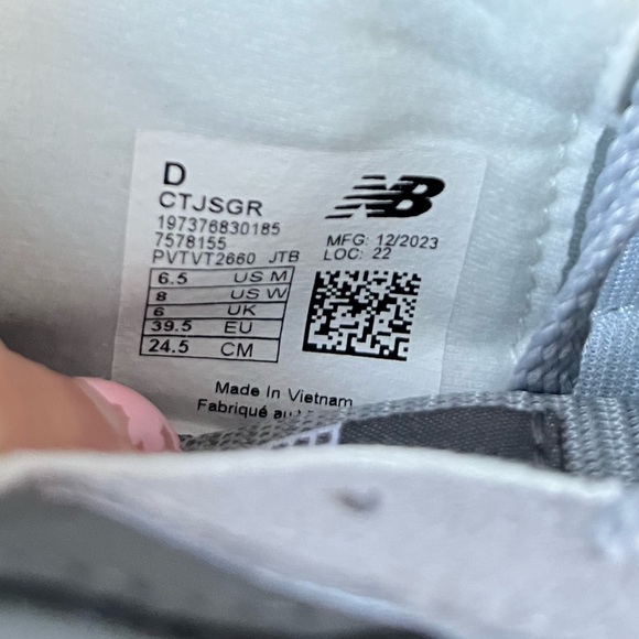 Autographed! New Balance 0.01 x MSFTSrep Grey (Signed by Jaeden Smith) - Picture 7 of 10